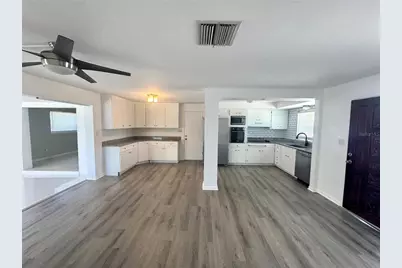 13864 Dominica Drive, Seminole, FL 33776 - Photo 7