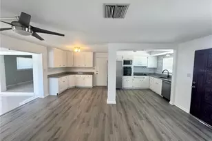 13864 Dominica Dr, Seminole, FL 33776 - Photo 7