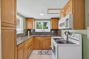 4805 N Mac Dill Ave, Tampa, FL 33614 - Photo 11