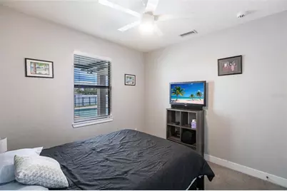 217 SW 10th Place, Cape Coral, FL 33991 - Photo 27