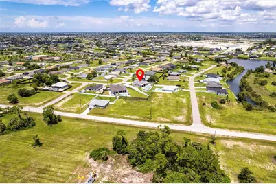 217 SW 10th Place, Cape Coral, FL 33991 - Photo 53