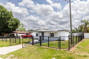 5210 S 80th St, Tampa, FL 33619 - Photo 7