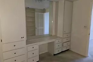 1 Beach Dr SE, Saint Petersburg, FL 33701 - Photo 17