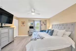 10821 Johanna Ave, Riverview, FL 33578 - Photo 21