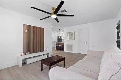 1826 Nevada Avenue NE, Saint Petersburg, FL 33703 - Photo 5