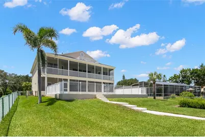 636 Bayshore Drive, Tarpon Springs, FL 34689 - Photo 65
