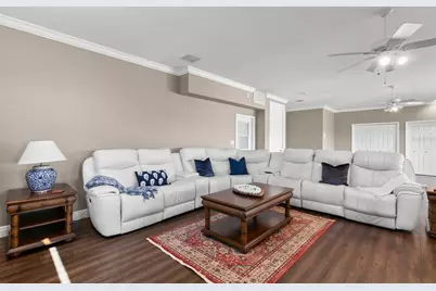 636 Bayshore Drive, Tarpon Springs, FL 34689 - Photo 59