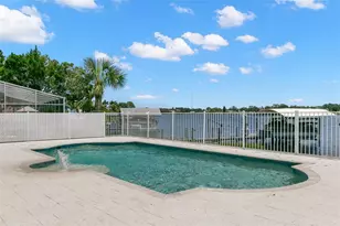 636 Bayshore Dr, Tarpon Springs, FL 34689 - Photo 37