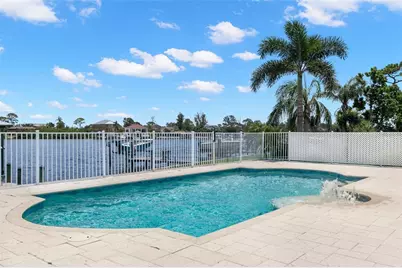 636 Bayshore Drive, Tarpon Springs, FL 34689 - Photo 63