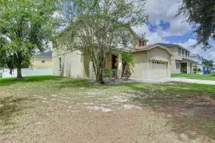 10617 Bamboo Rod Cir, Riverview, FL 33569 - Photo 3