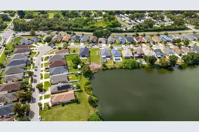 11310 Southwind Lake Drive, Gibsonton, FL 33534 - Photo 3