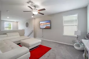 10235 Carloway Hills Dr, Wimauma, FL 33598 - Photo 11