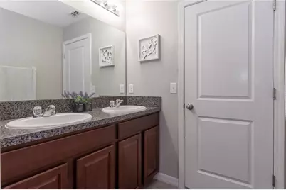 10235 Carloway Hills Drive, Wimauma, FL 33598 - Photo 17