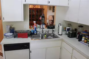 1213 Sweet Gum Dr, Brandon, FL 33511 - Photo 37