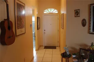 1213 Sweet Gum Dr, Brandon, FL 33511 - Photo 3