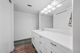 780 S Village Dr N, Saint Petersburg, FL 33716 - Photo 21