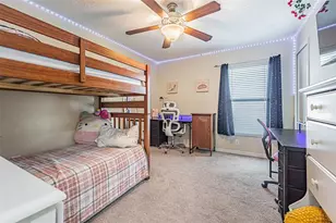 10115 Count Fleet Dr, Ruskin, FL 33573 - Photo 21