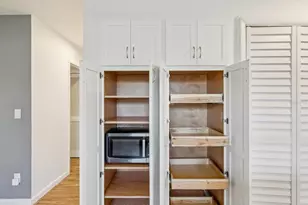 2284 Oak Neck Rd, Clearwater, FL 33763 - Photo 7