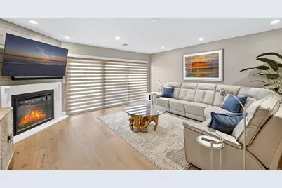 218 Skiff Point, Clearwater Beach, FL 33767 - Photo 5