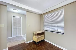 2020 Lakeview Dr, Clearwater, FL 33763 - Photo 17