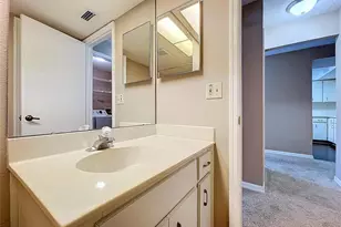 2020 Lakeview Dr, Clearwater, FL 33763 - Photo 33