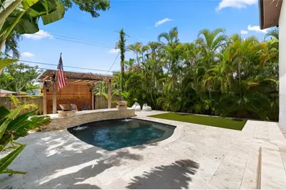 114 Chesapeake Avenue, Tampa, FL 33606 - Photo 3