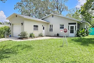 612 Boston St, Tarpon Springs, FL 34689 - Photo 3
