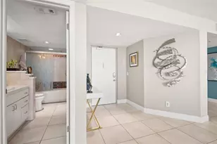 736 Island Way, Clearwater Beach, FL 33767 - Photo 43