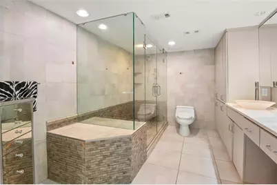 736 Island Way #604, Clearwater Beach, FL 33767 - Photo 35