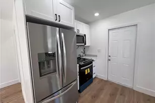 8018 N Edison Ave, Tampa, FL 33604 - Photo 9