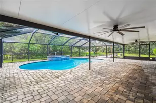 2513 N Valrico Rd, Seffner, FL 33584 - Photo 71
