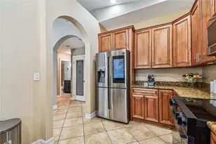 3225 71st Ave N, Saint Petersburg, FL 33702 - Photo 17