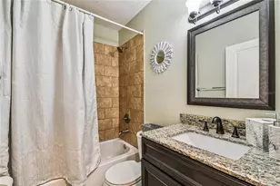 3225 71st Ave N, Saint Petersburg, FL 33702 - Photo 19