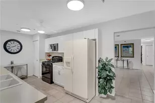 8186 Terrace Garden Dr N, Saint Petersburg, FL 33709 - Photo 31