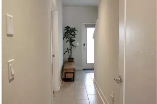 4810 W McElroy Ave, Tampa, FL 33611 - Photo 5