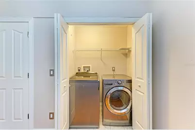 3047 Pointeview Drive, Tampa, FL 33611 - Photo 35