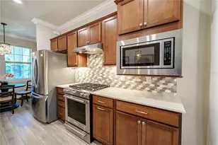 19287 Coastal Shr Ter, Land O Lakes, FL 34638 - Photo 3