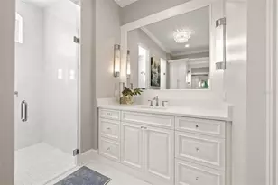 1210 Monterey Blvd NE, Saint Petersburg, FL 33704 - Photo 45