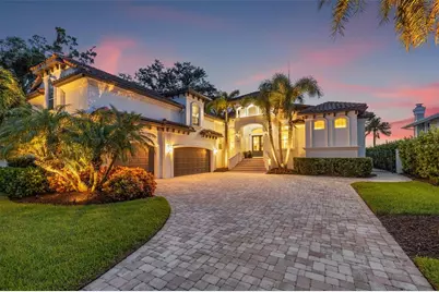 1210 Monterey Boulevard NE, Saint Petersburg, FL 33704 - Photo 5