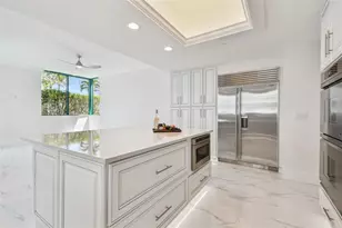 1560 Gulf Blvd, Clearwater Beach, FL 33767 - Photo 9