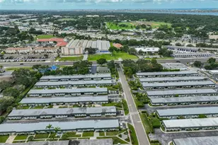 7741 39th Ave N, Saint Petersburg, FL 33709 - Photo 25