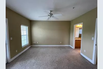 4501 Bay Spring Ct, Tampa, FL 33611 - Photo 9