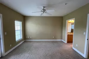 4501 Bay Spring Ct, Tampa, FL 33611 - Photo 9