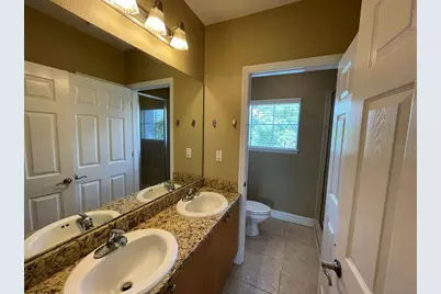 4501 Bay Spring Ct, Tampa, FL 33611 - Photo 7
