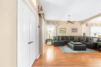 8480 Maybelle Drive, Weeki Wachee, FL 34613 - Photo 5