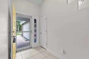 1671 Silverwood St, Tarpon Springs, FL 34689 - Photo 5