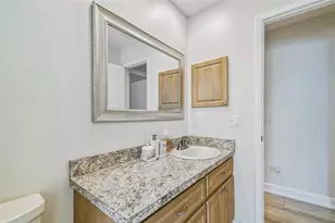 4923 Cypress Trace Dr, Tampa, FL 33624 - Photo 37