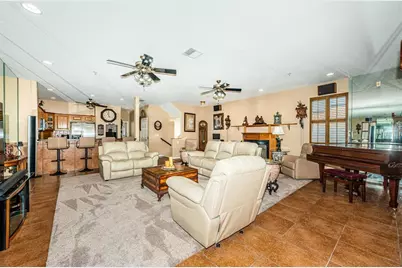 227 126th Avenue, Treasure Island, FL 33706 - Photo 5
