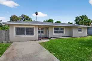 10851 62nd Ave, Seminole, FL 33772 - Photo 3