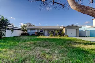 307 173rd Ave E, North Redington Beach, FL 33708 - Photo 3